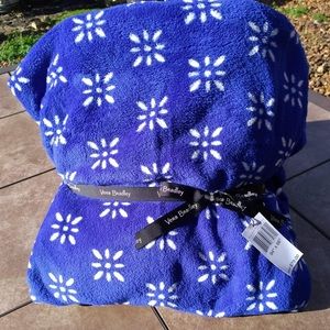 Vera Bradley XL Royal Blue 94”x66” Throw NWT